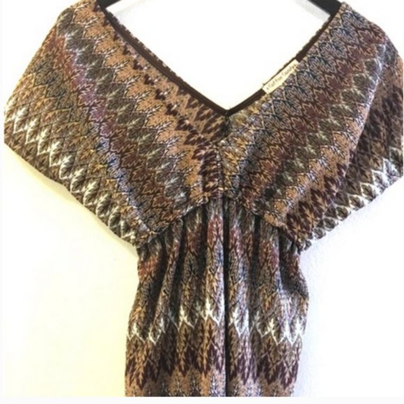 Cotton Candy Tops - NWOT: Cotton Candy Beautifully Colored Top